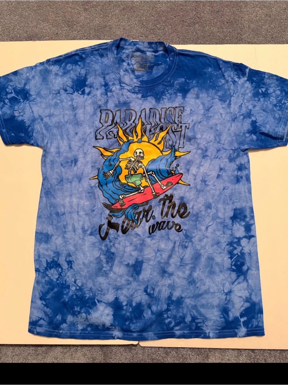 Paradise Lost “Surf the Wave” Tie Dye Tee – Size Large – Brand New